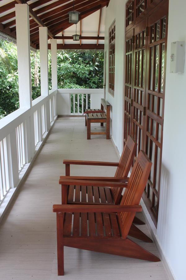 Gem Field Rest Bed and Breakfast Ratnapura Exteriör bild